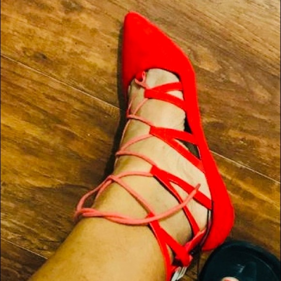 Mossimo red lace up pointy toe flats - Picture 5 of 5